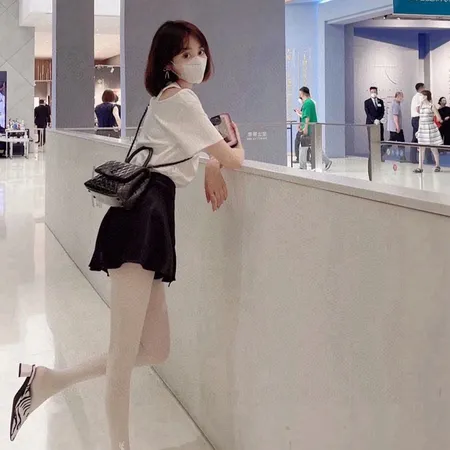  スーパーコピー イブサンローラン 靴下