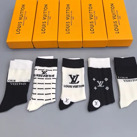 スーパーコピー ルイヴィトン 靴下