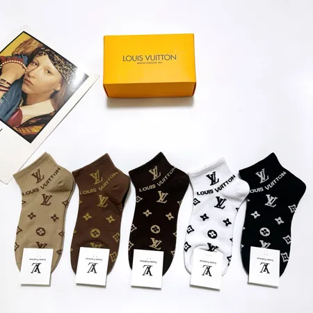 スーパーコピー ルイヴィトン 靴下