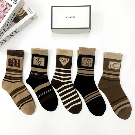 スーパーコピー シャネル 靴下