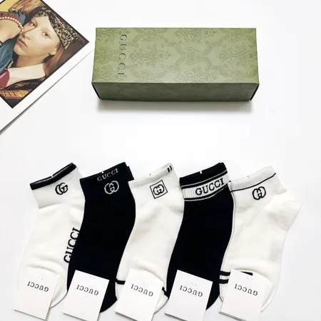 スーパーコピー グッチ 靴下