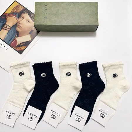 スーパーコピー グッチ 靴下