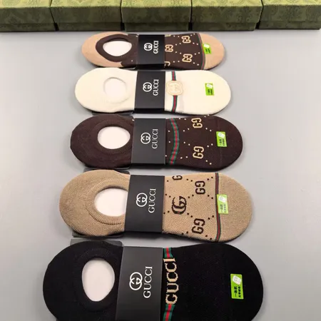 スーパーコピー グッチ 靴下