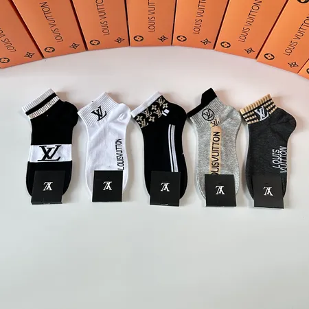 スーパーコピー ルイヴィトン 靴下