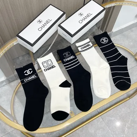 スーパーコピー シャネル 靴下