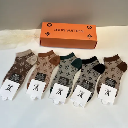 スーパーコピー ルイヴィトン 靴下