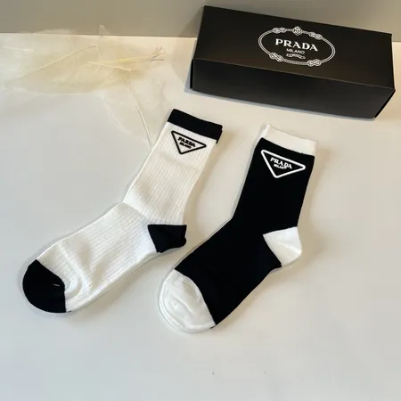 スーパーコピー バレンシアガ 靴下