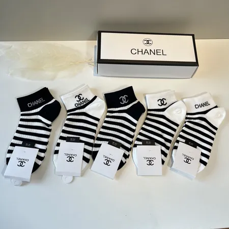 スーパーコピー シャネル 靴下