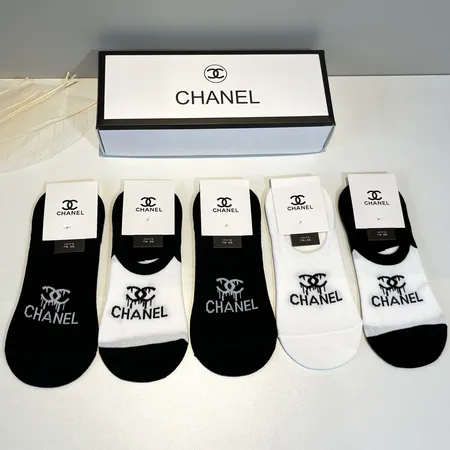 スーパーコピー シャネル 靴下