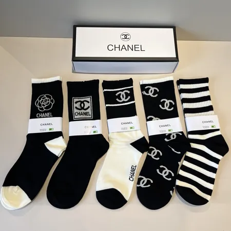 スーパーコピー シャネル 靴下