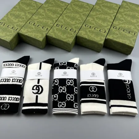 スーパーコピー グッチ 靴下