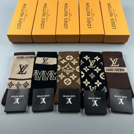 スーパーコピー ルイヴィトン 靴下