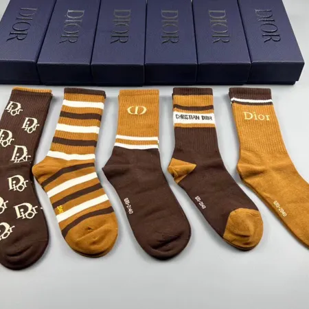 スーパーコピー ディオール 靴下