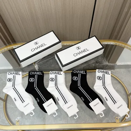 スーパーコピー シャネル 靴下