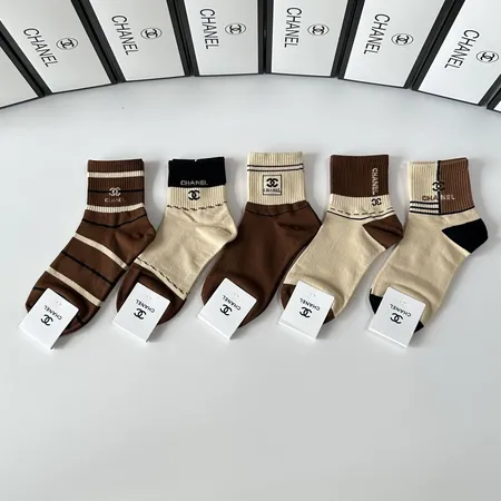 スーパーコピー シャネル 靴下