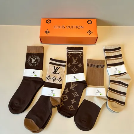 スーパーコピー ルイヴィトン 靴下