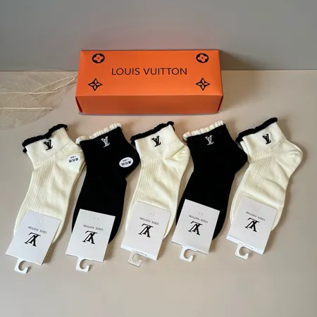 スーパーコピー ルイヴィトン 靴下