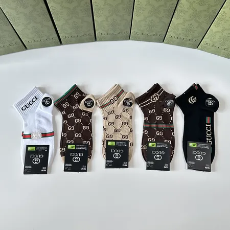 スーパーコピー グッチ 靴下