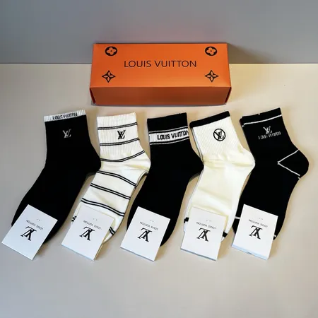 スーパーコピー ルイヴィトン 靴下