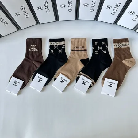 スーパーコピー シャネル 靴下