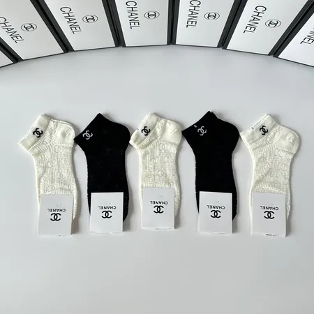 スーパーコピー シャネル 靴下