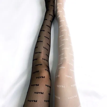  スーパーコピー プラダ 靴下