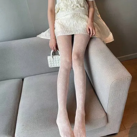 スーパーコピー ルイヴィトン 靴下