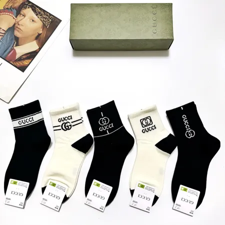 スーパーコピー グッチ 靴下