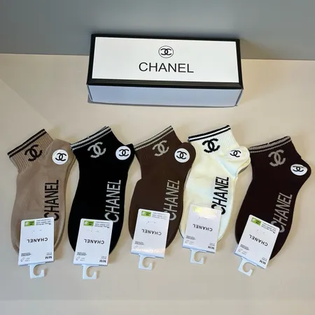 スーパーコピー シャネル 靴下