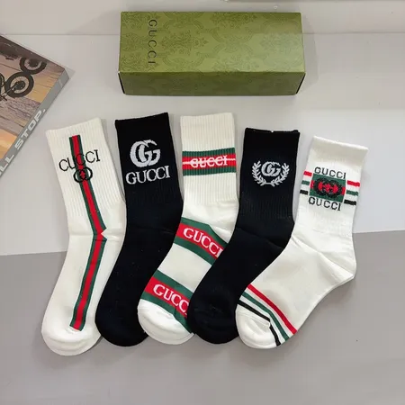 スーパーコピー グッチ 靴下