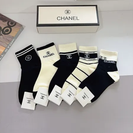 スーパーコピー シャネル 靴下