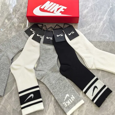 スーパーコピー ナイキ 靴下