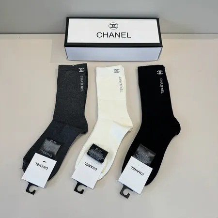 スーパーコピー シャネル 靴下