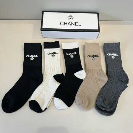 スーパーコピー シャネル 靴下