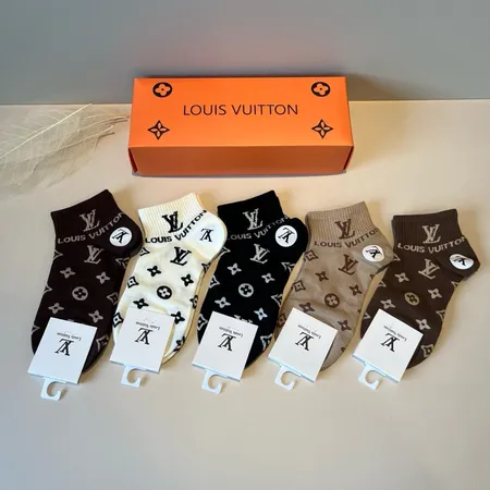 スーパーコピー ルイヴィトン 靴下