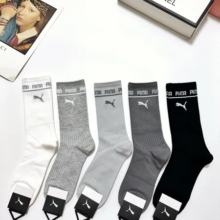  スーパーコピー プーマ 靴下