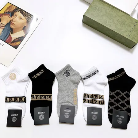 スーパーコピー グッチ 靴下