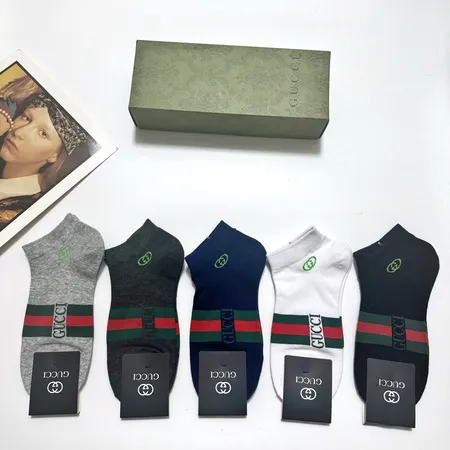 スーパーコピー グッチ 靴下