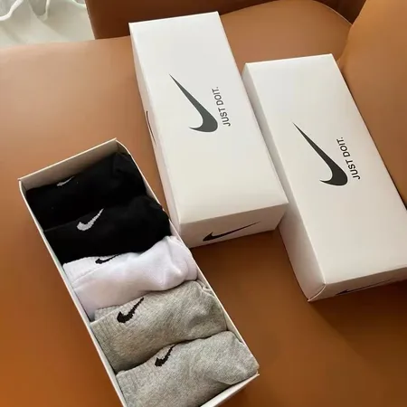 スーパーコピー ナイキ 靴下