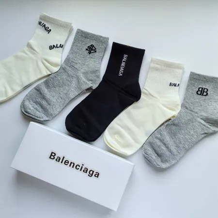 スーパーコピー セリーヌ 靴下