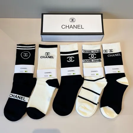 スーパーコピー シャネル 靴下