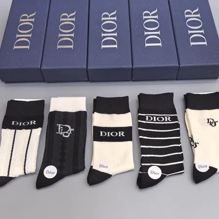 スーパーコピー グッチ 靴下