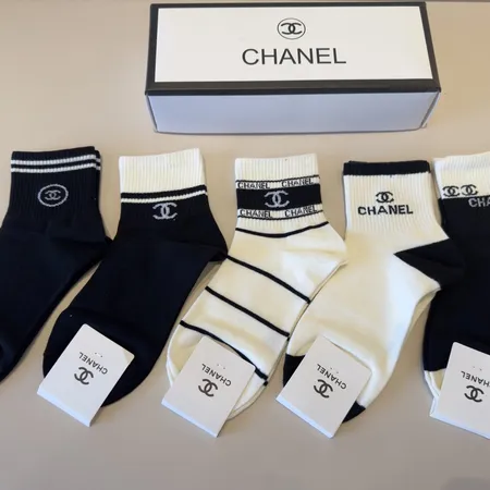 スーパーコピー シャネル 靴下