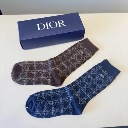 スーパーコピー ディオール 靴下