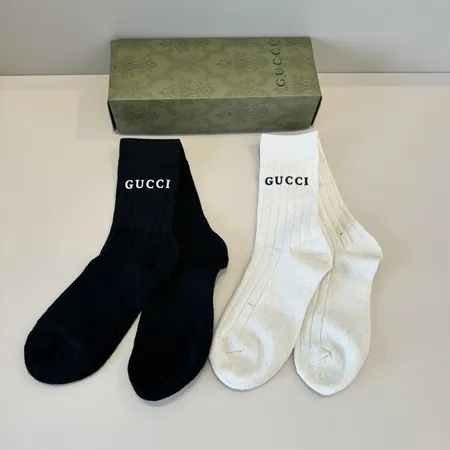 スーパーコピー グッチ 靴下