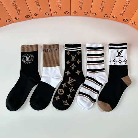 スーパーコピー ルイヴィトン 靴下