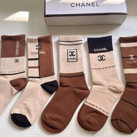 スーパーコピー シャネル 靴下