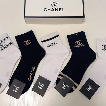 スーパーコピー シャネル 靴下