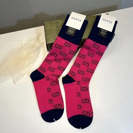 スーパーコピー グッチ 靴下