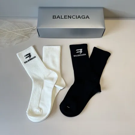  スーパーコピー セリーヌ 靴下